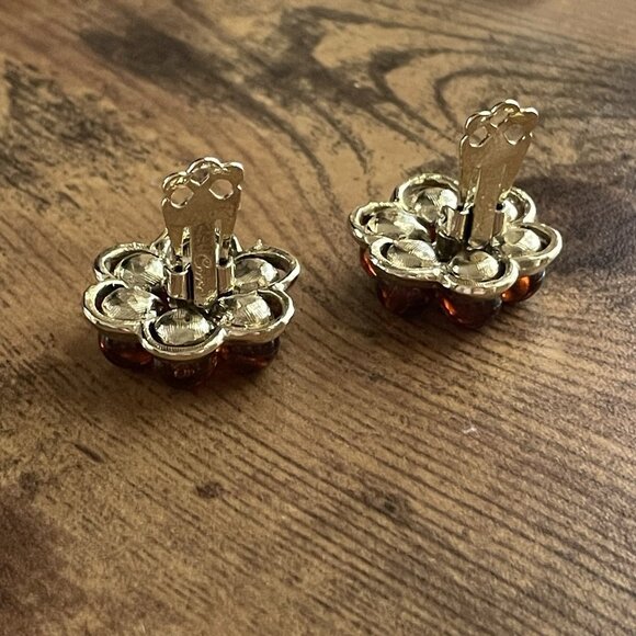 Vintage Coro Earrings Amber Lucite Floral Gold Tone Chunky Clip Signed Flower - Picture 14 of 15